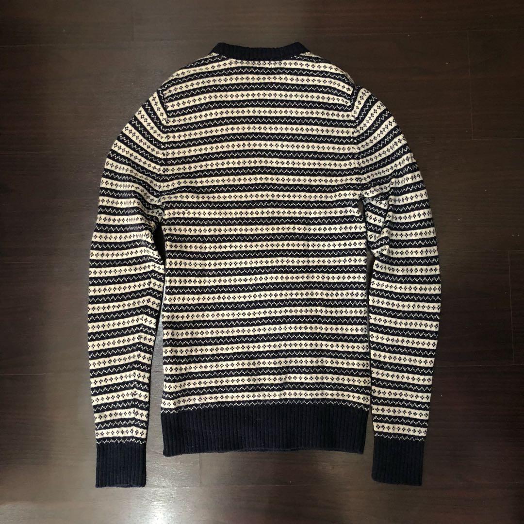 H&M Navy/White Knitwear (Category: Sleep and Loungewear) located in Marikina City. Submitted by lienonerom (Listing ID 226235510, Image 3). Description: Condition: 9+/10 Issues: almost no signs of wear Preferred meetups: Marikina, Cubao, and Sta. Lucia areas.