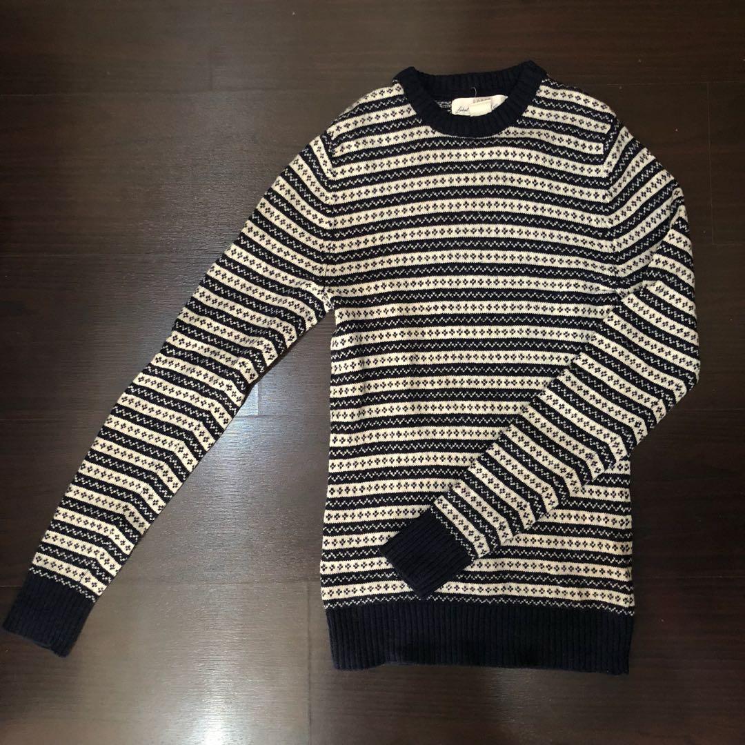 H&M Navy/White Knitwear (Category: Sleep and Loungewear) located in Marikina City. Submitted by lienonerom (Listing ID 226235510, Image 1). Description: Condition: 9+/10 Issues: almost no signs of wear Preferred meetups: Marikina, Cubao, and Sta. Lucia areas.