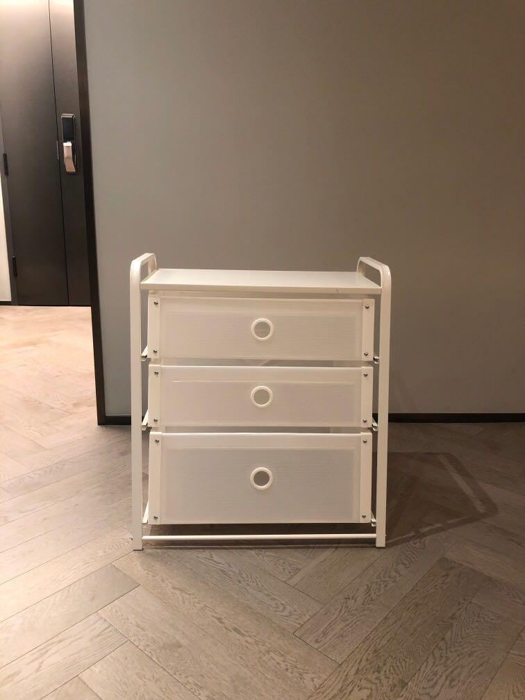 IKEA Lotte of 3-Drawer, 傢俬＆家居, 傢俬, 書櫃、櫃子及架- Carousell