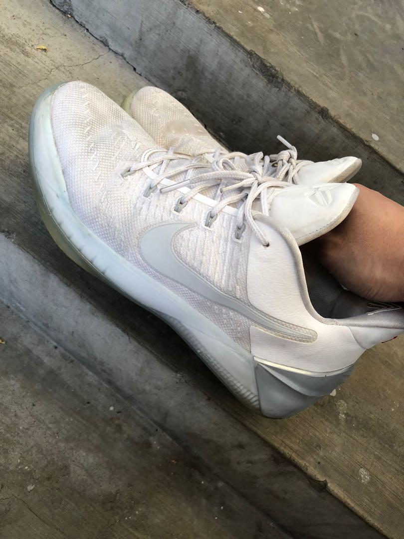 Kobe ad 2025 12 white