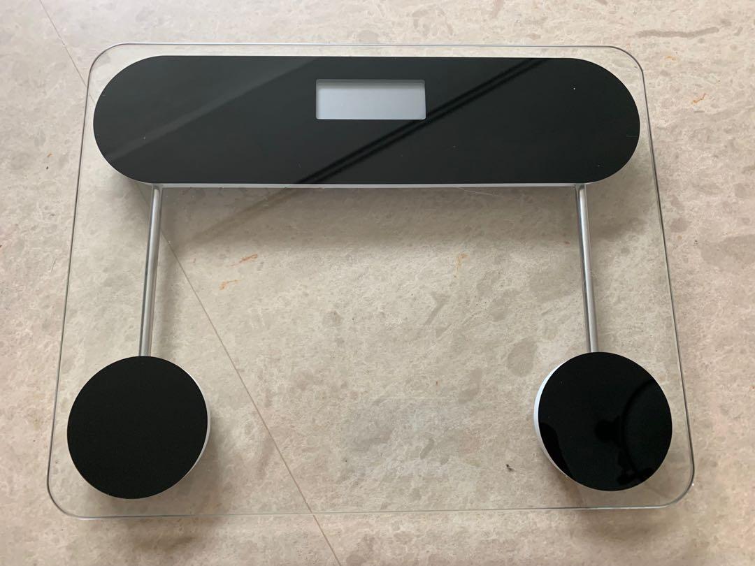 Miniso Body Weighing Scale, Health & Nutrition, Health Monitors