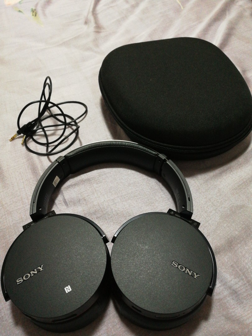Sony extra bass 950 best sale