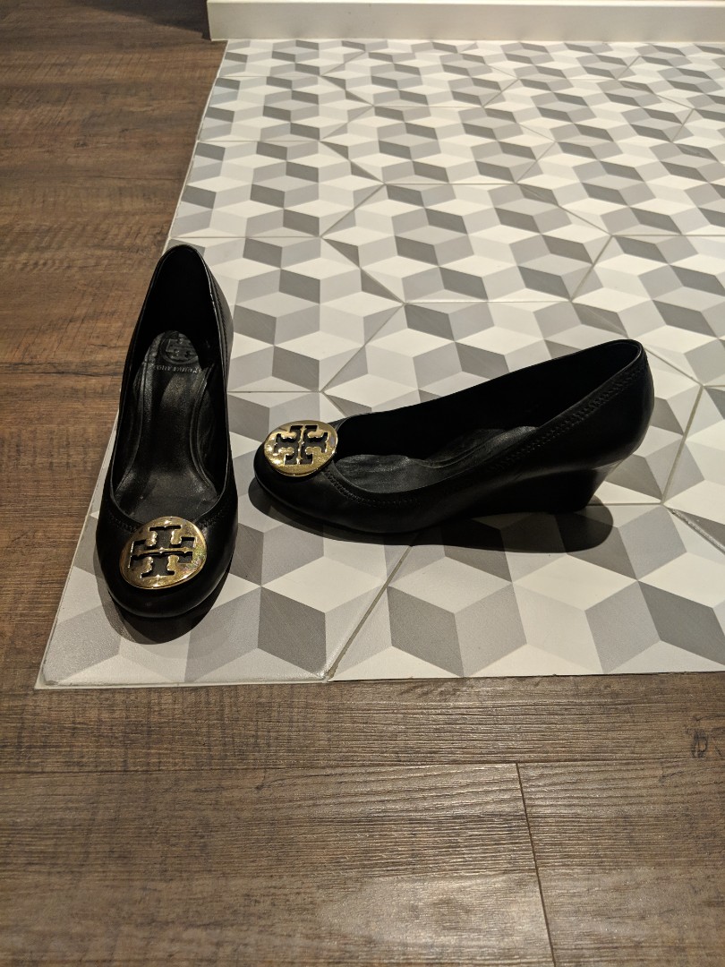 tory burch reva wedge