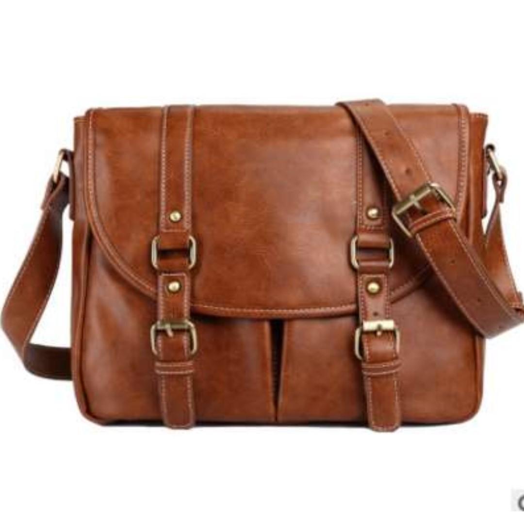 vegan mens messenger bag