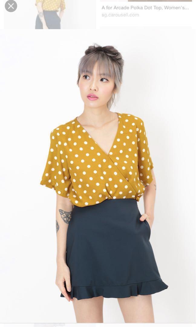 mustard polka dot top