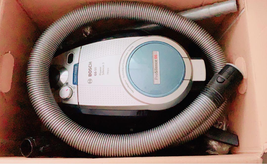 BOSCH GS50 Power Vacuum Cleaner, TV & Home Appliances, Vacuum Cleaner