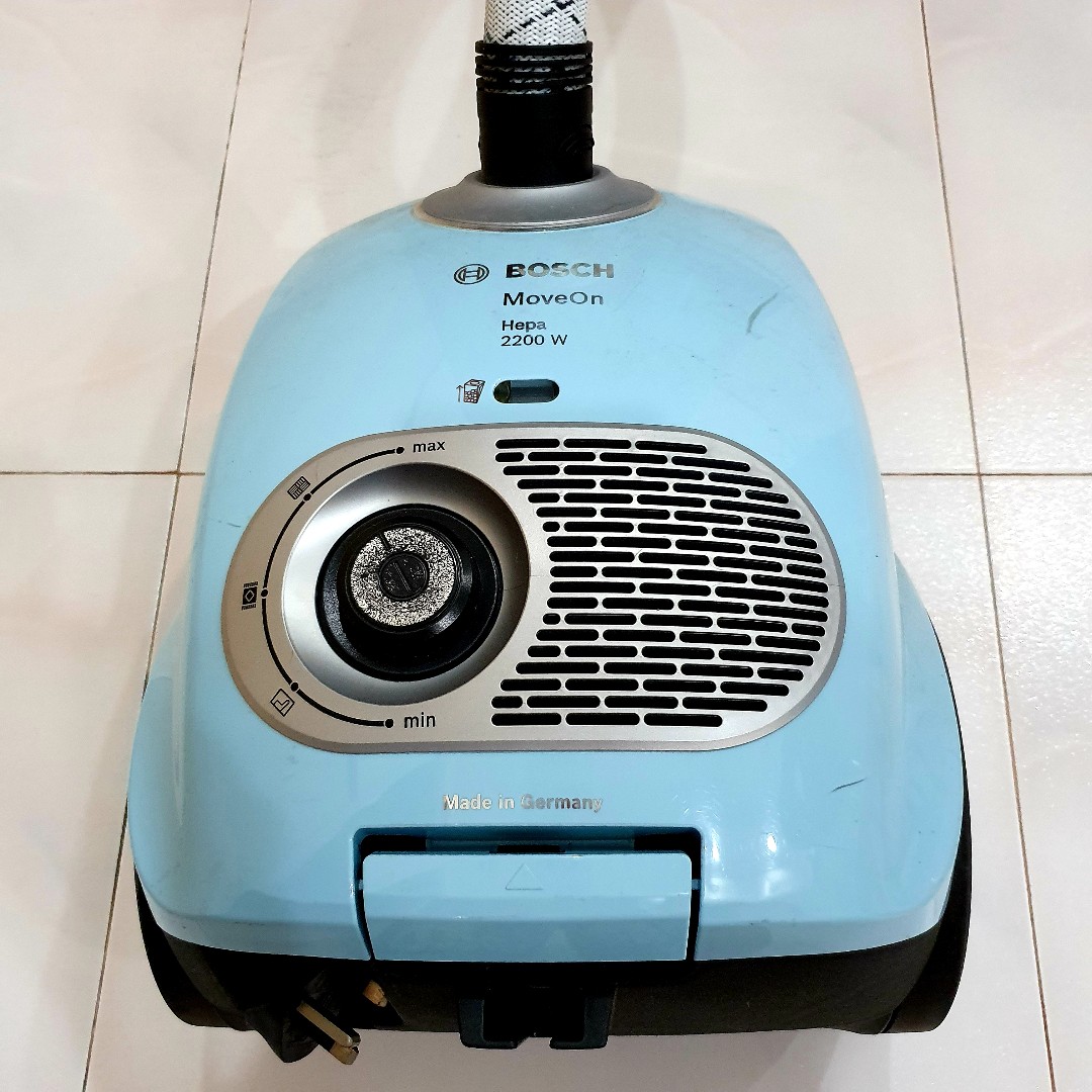 Bosch MoveOn 2200W Hepa vacuum cleaner