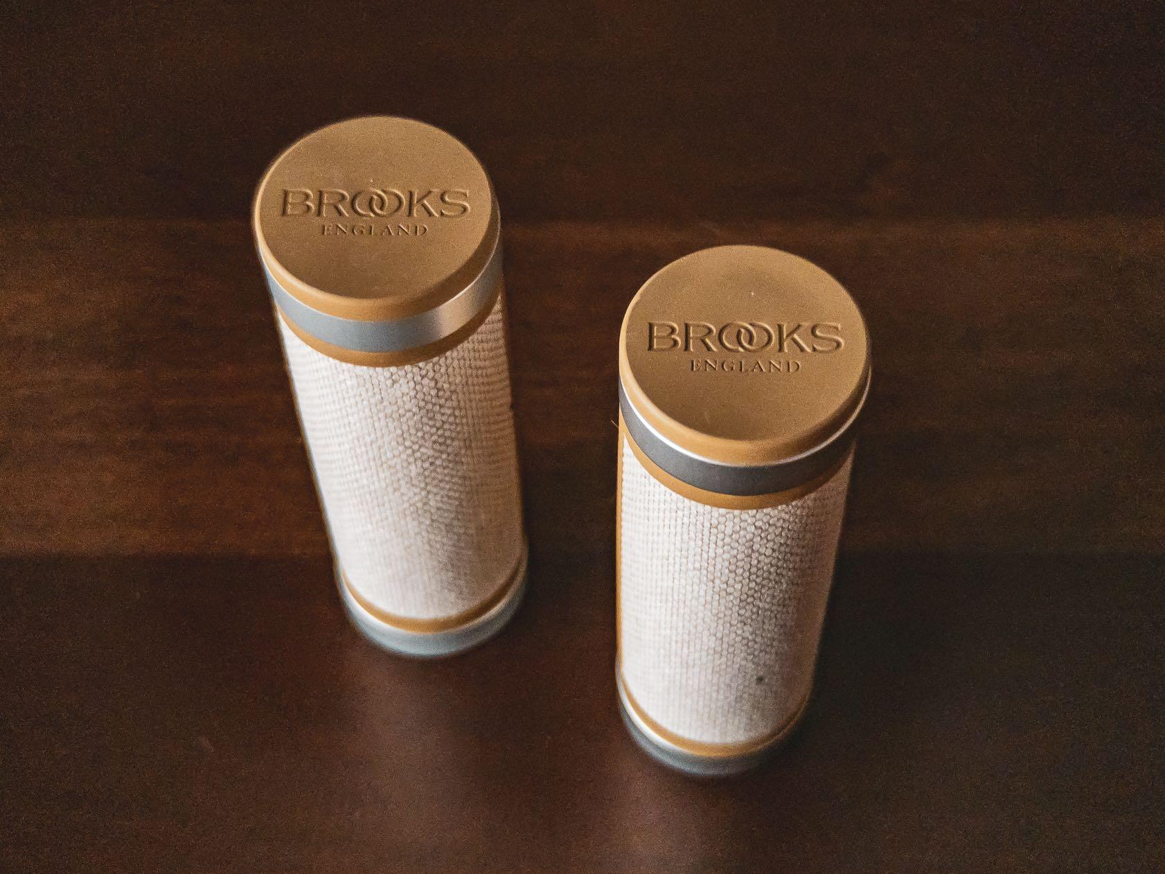 brooks cambium comfort grips