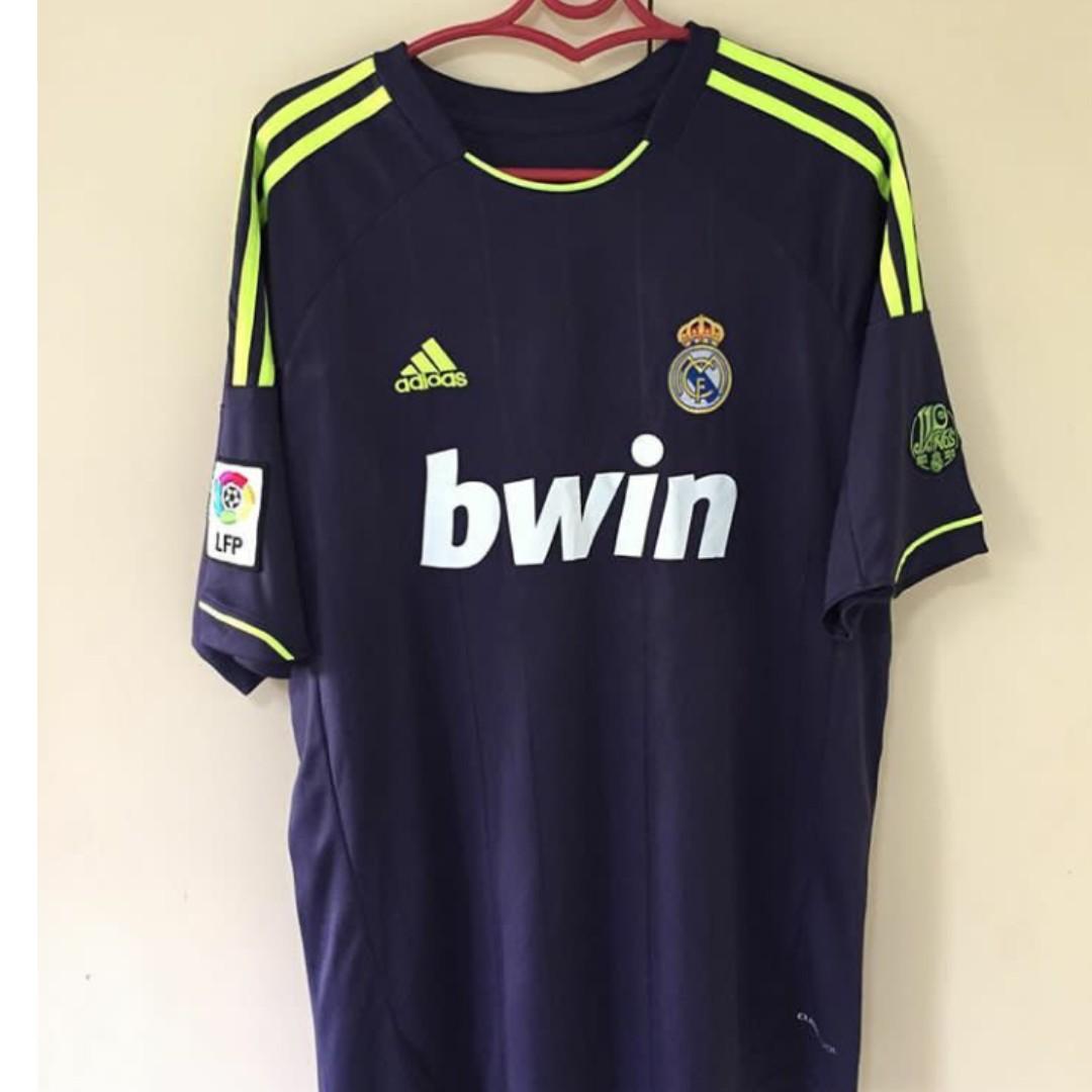 bwin soccer jersey
