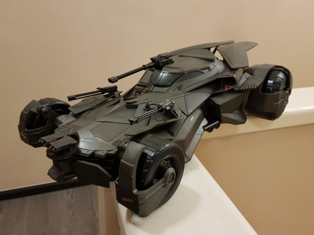 Dc multiverse justice store league batmobile