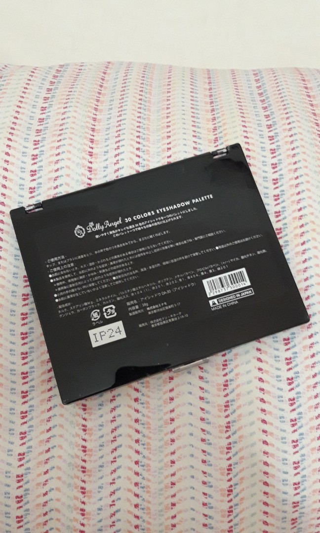 Dolly angel 30 colors eyeshadow palette, Beauty & Personal Care, Face