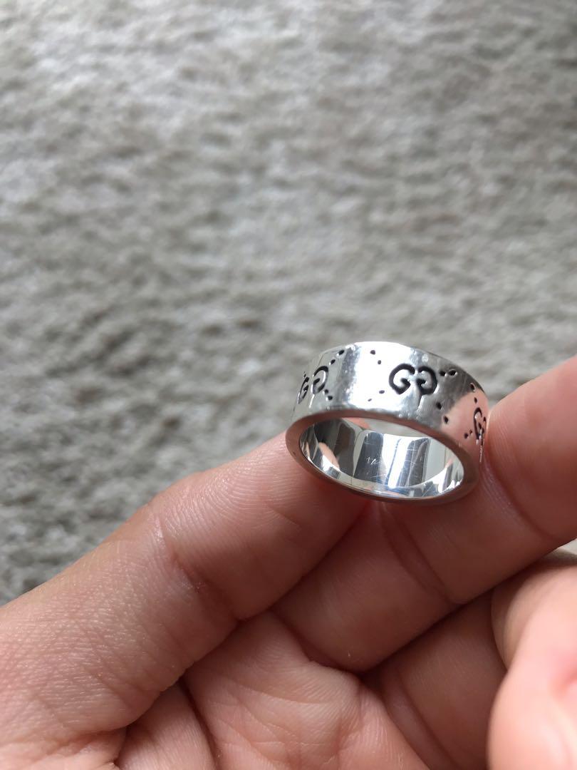 Gucci ghost shop ring medium