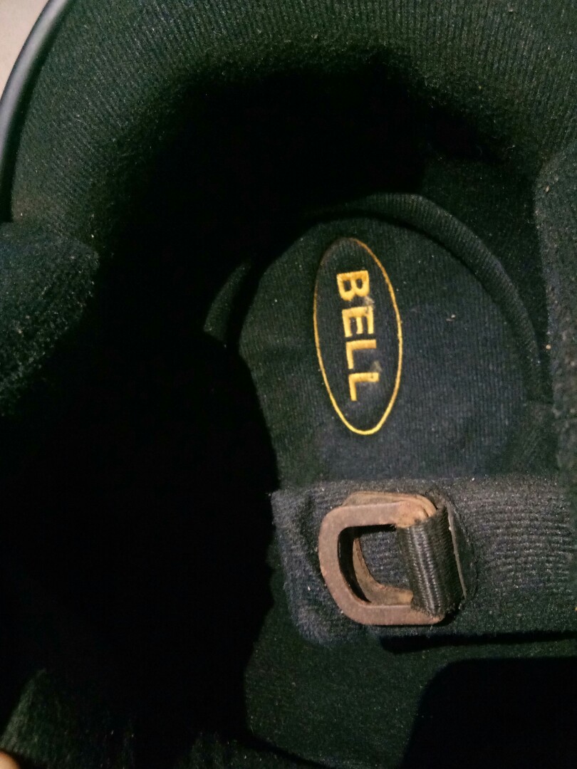 Helmet BELL SPENDER, Motorbikes on Carousell