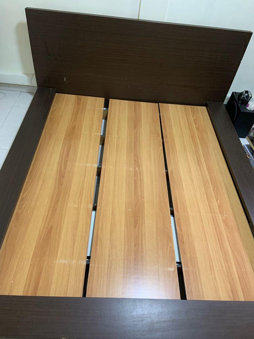 Japanese bed frame for free, Furniture & Home Living, Furniture, Bed