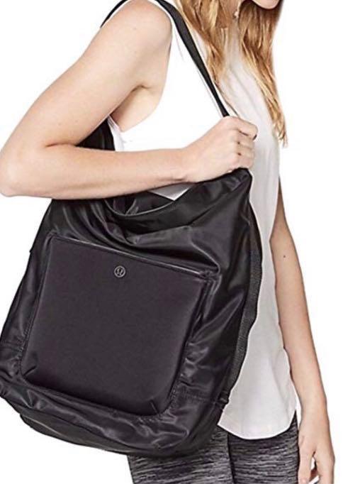 Lululemon all set hobo outlet