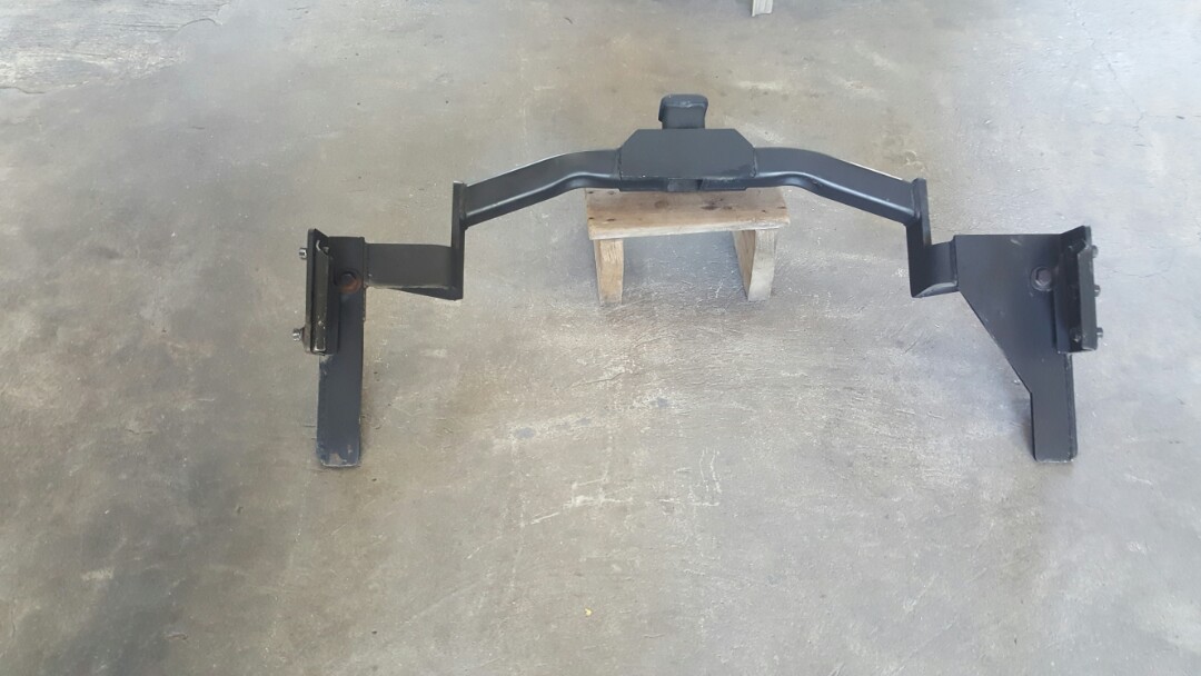 Montero tow hitch receiver, Car Parts & Accessories on Carousell