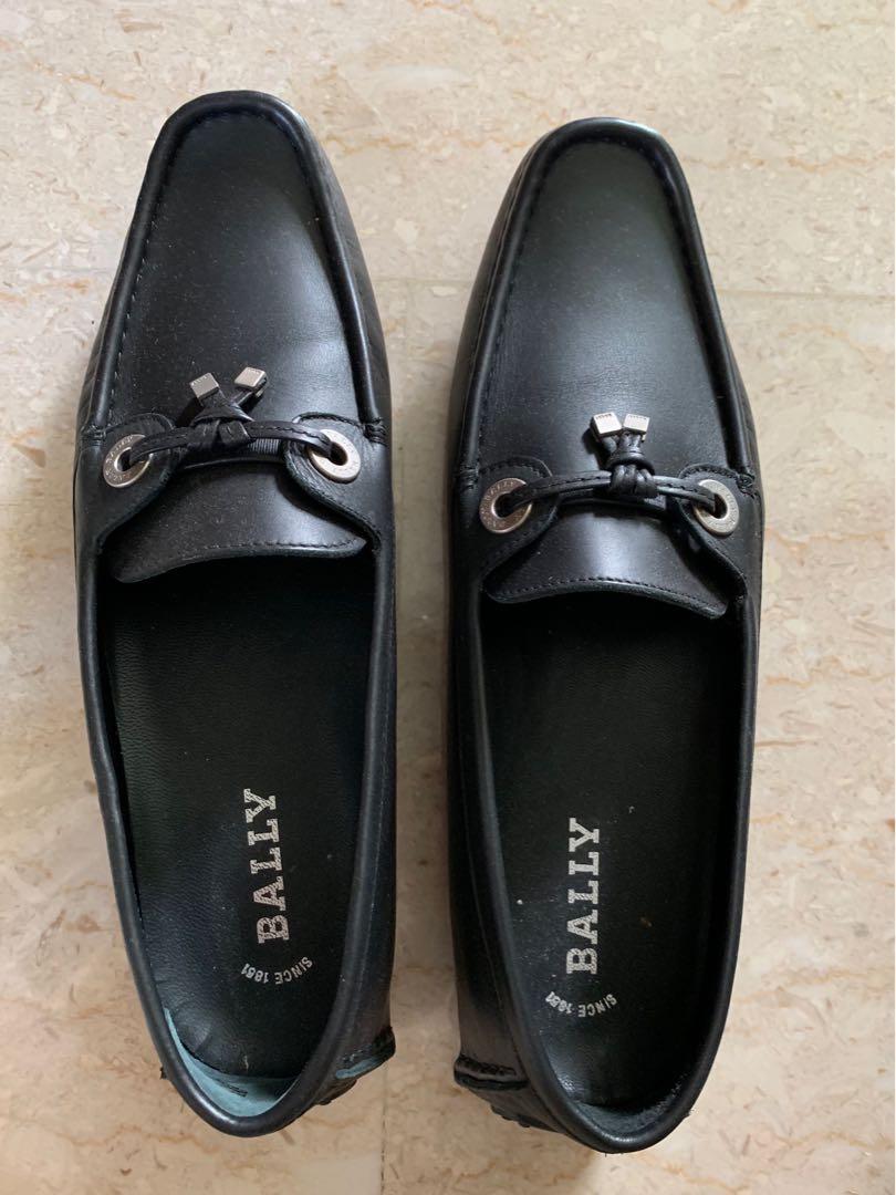 bally shoes near me
