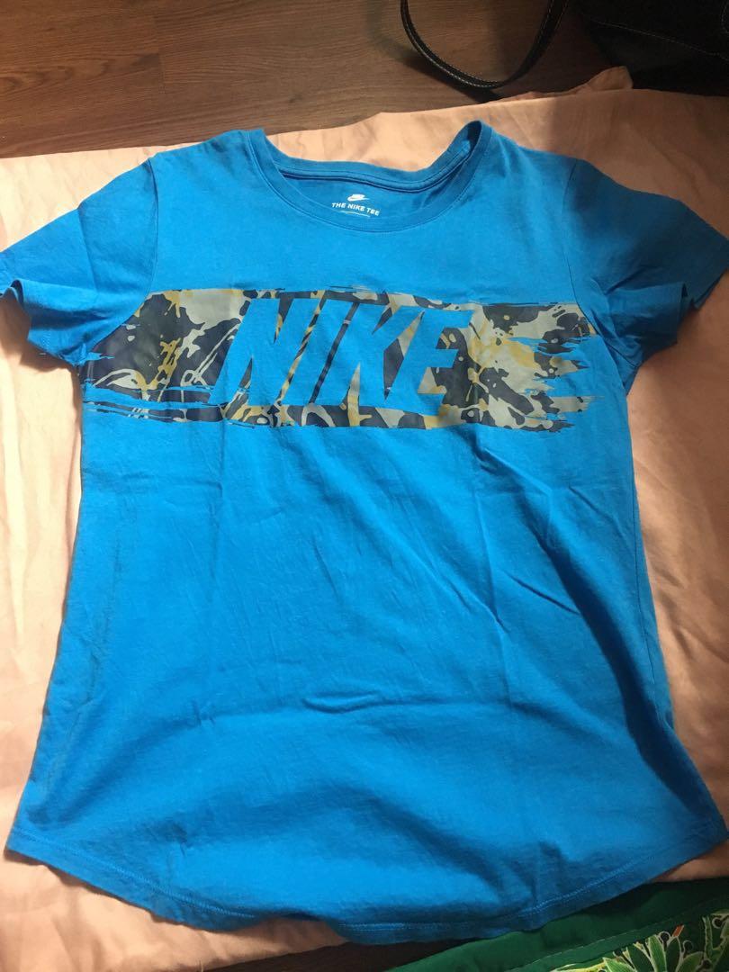 womens nike blue shirt