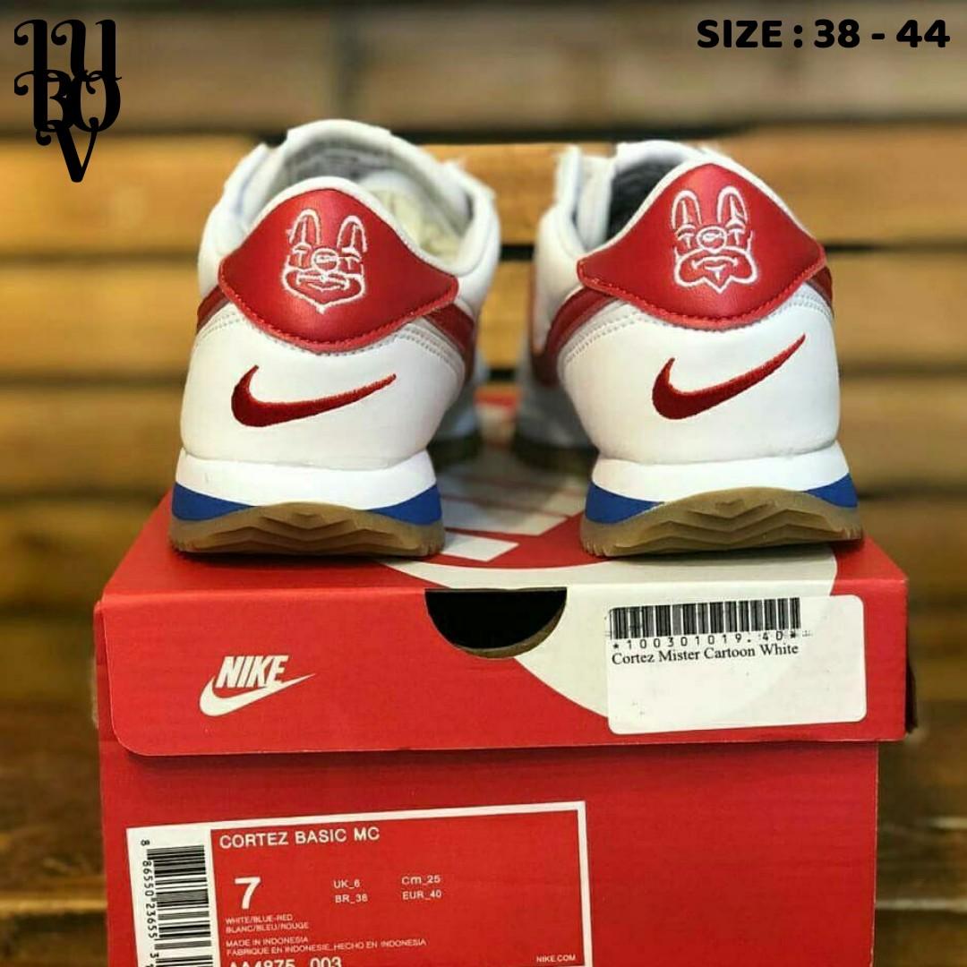 Nike cortez basic mc hotsell