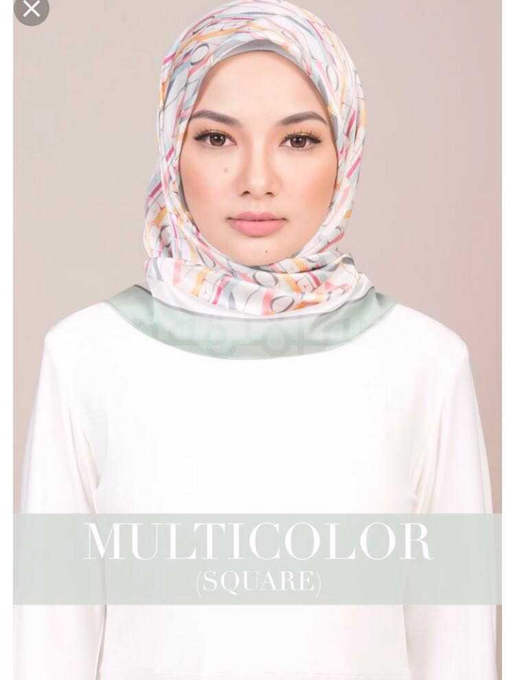 naelofar square hijab