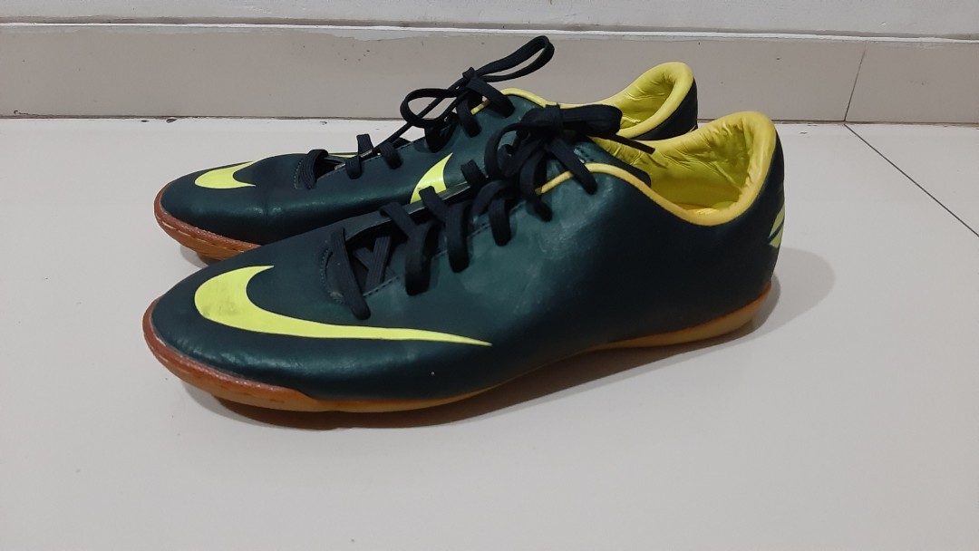 Sepatu Futsal Nike Mercurial Ori Olah Raga Baju Olahraga Di Carousell