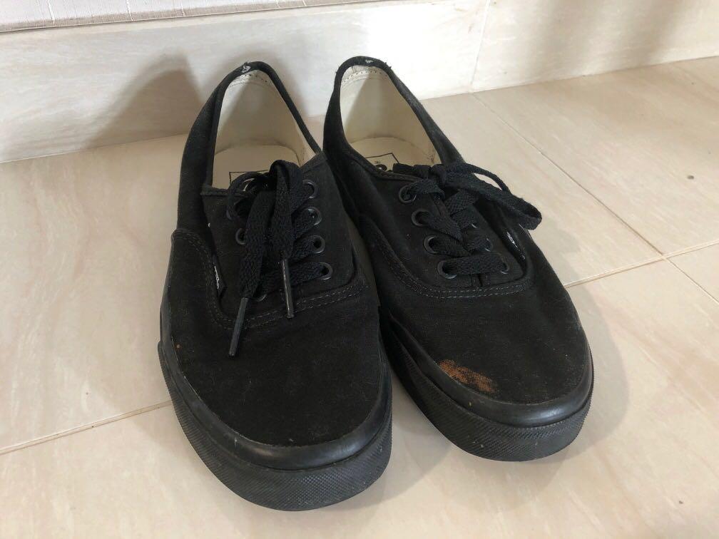 all black vans authentic