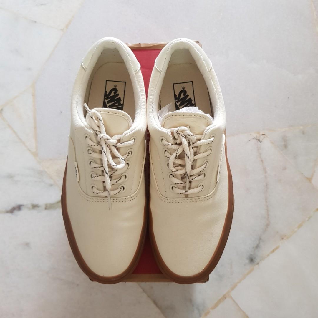 Vans era 59 best sale hiking white gum