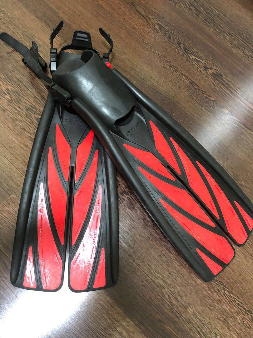 Atomic Aquatic Split Fins, Sports Equipment, Sports & Games, Water