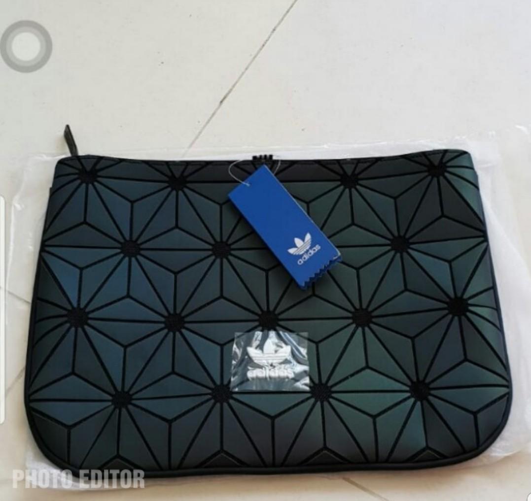 adidas clutch bag 3d