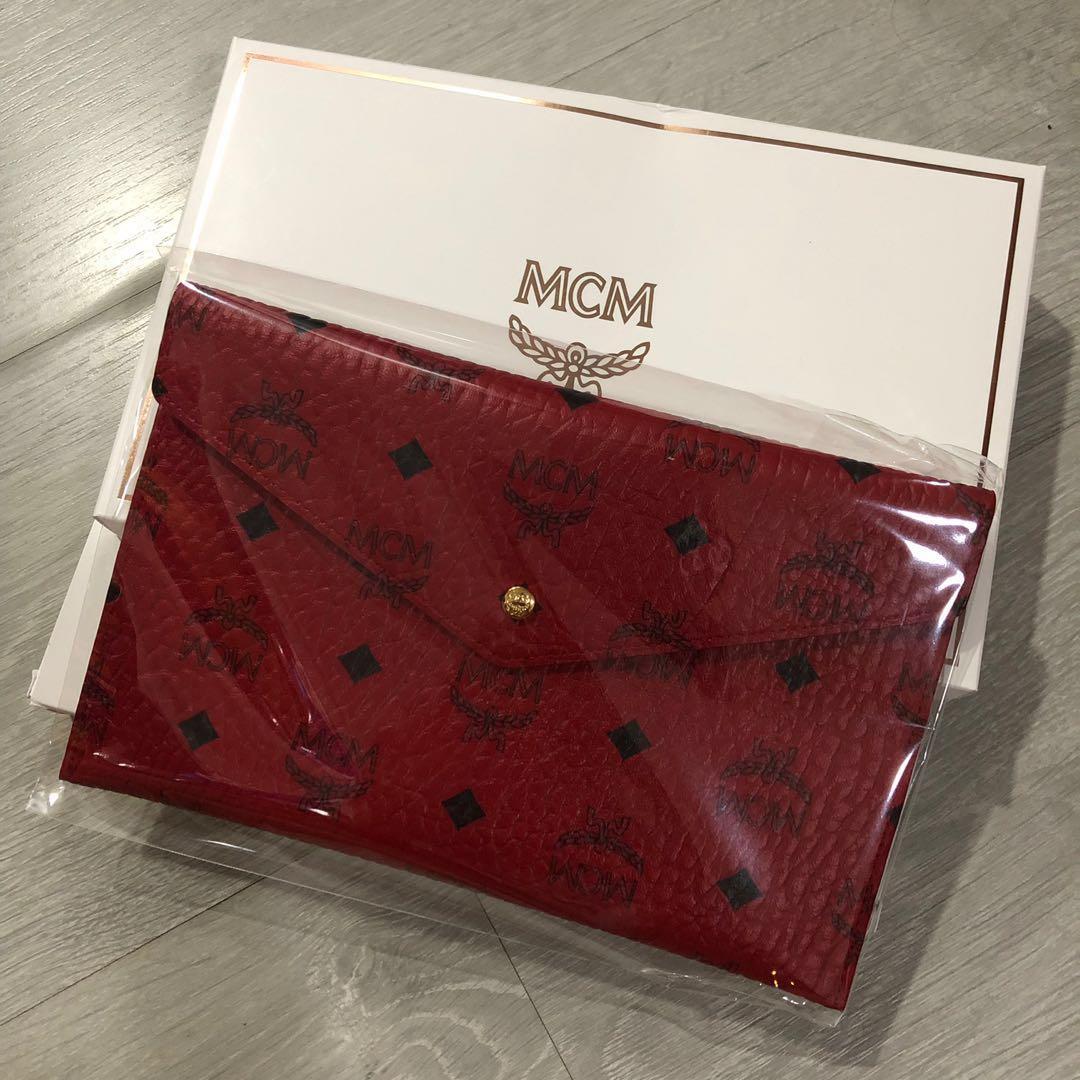 Mcm discount pouch clutch