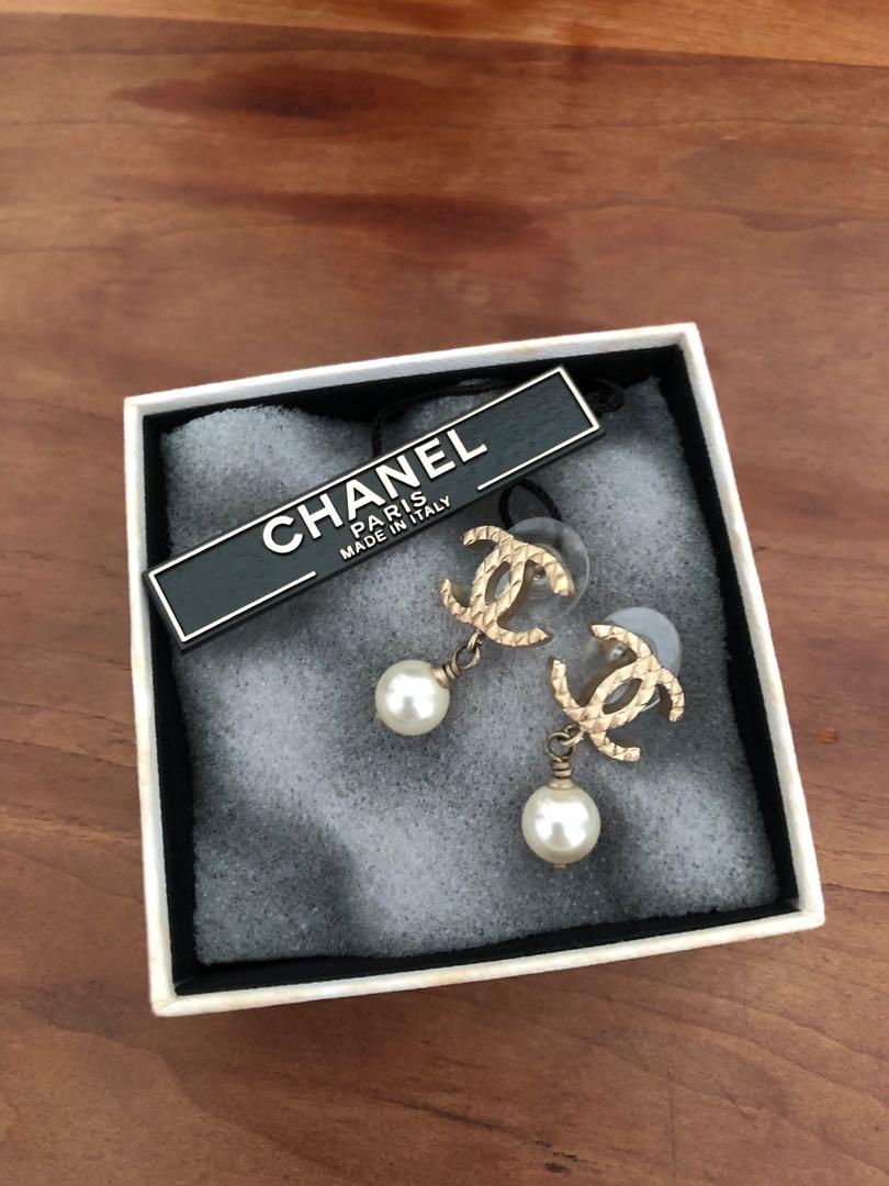 Chanel Earrings, Luxury, Accessories on Carousell
