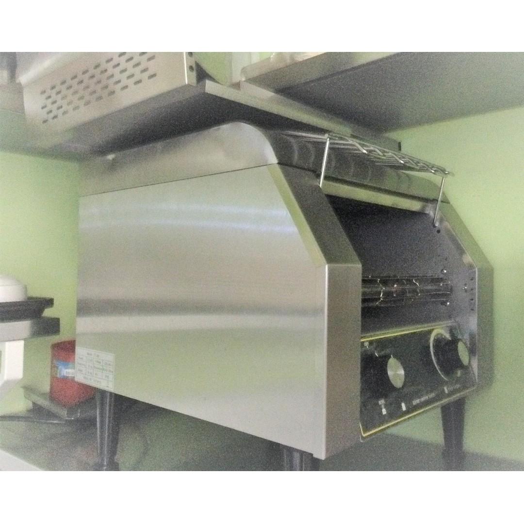Electric Conveyor Toaster Model TT300, Everything Else on Carousell
