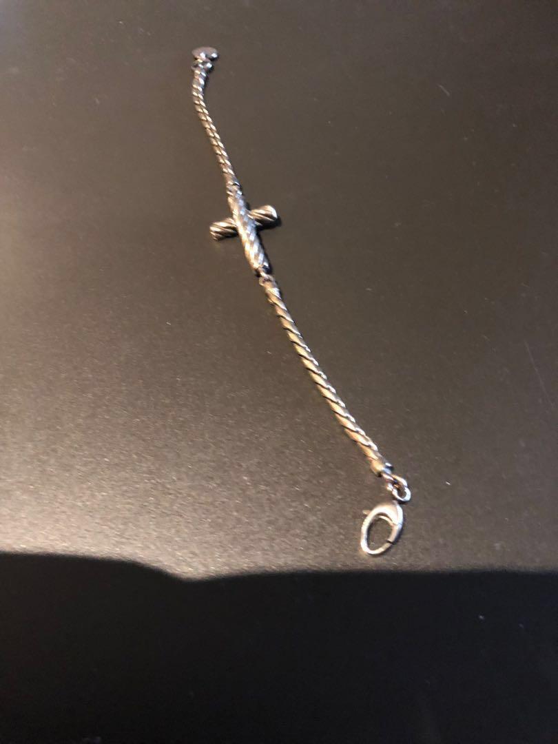 Gucci cross bracelet on sale