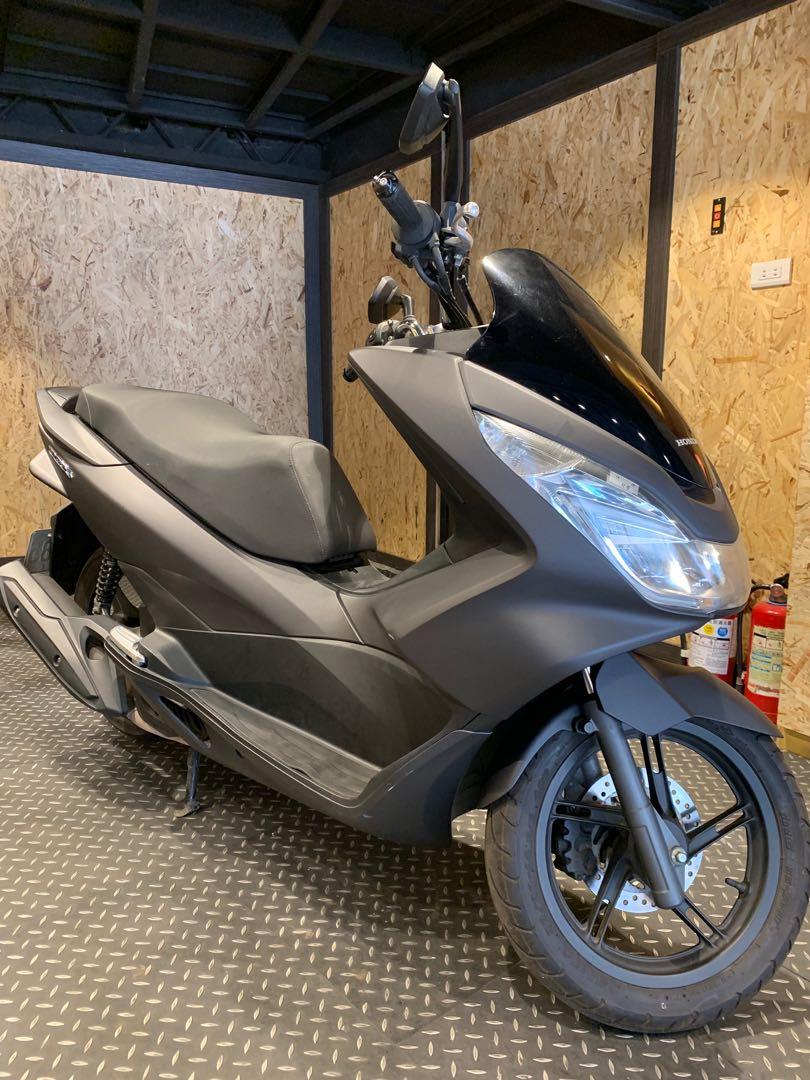 Honda Pcx 150 16年只跑6405公里滿18歲可辦理分期喔 免頭款 機車 二手機車在旋轉拍賣