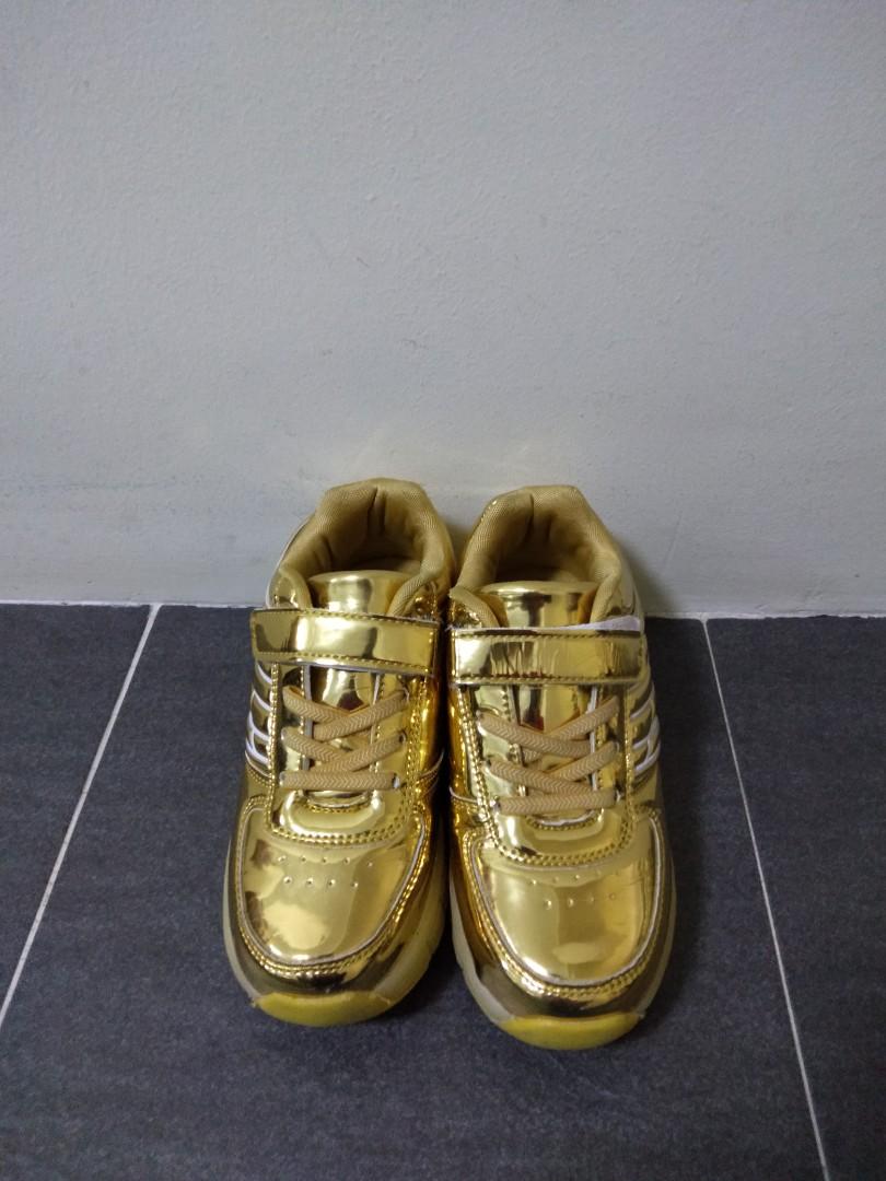 nice shoes for boys