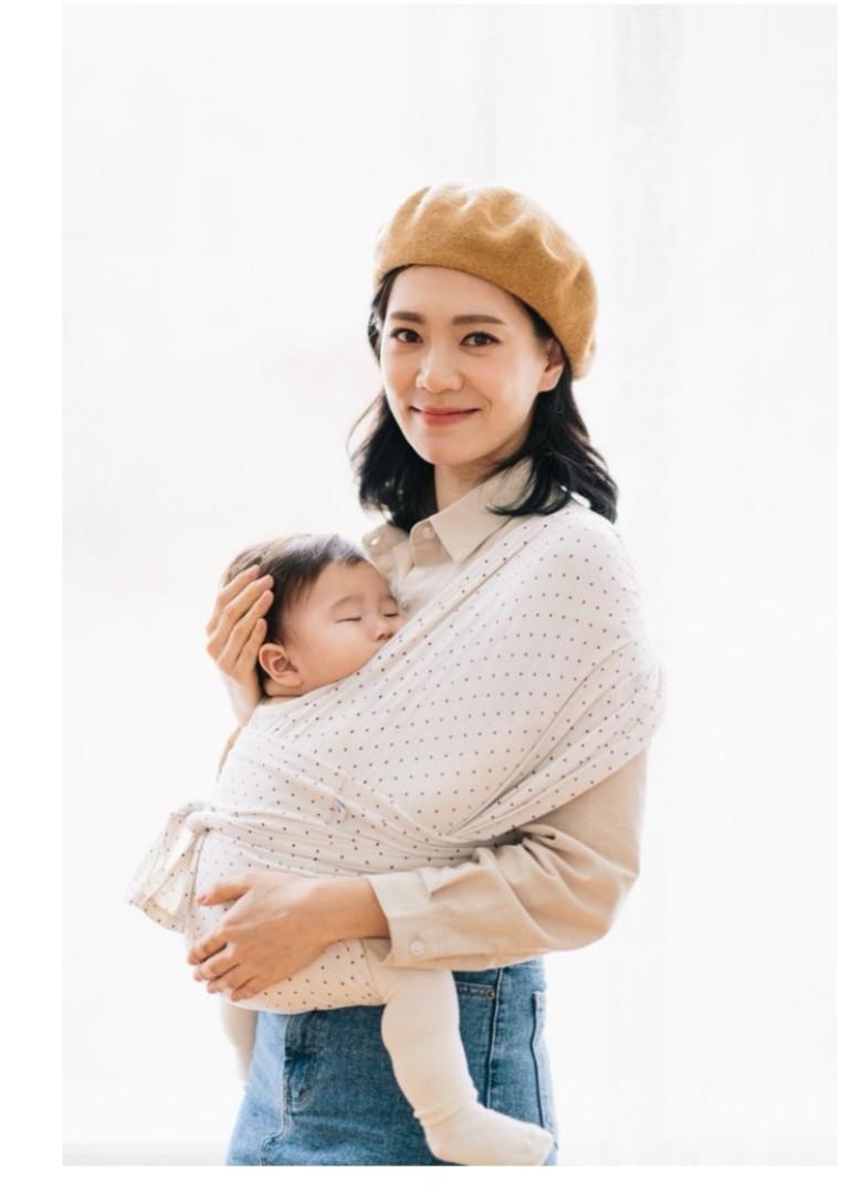 konny baby carrier size