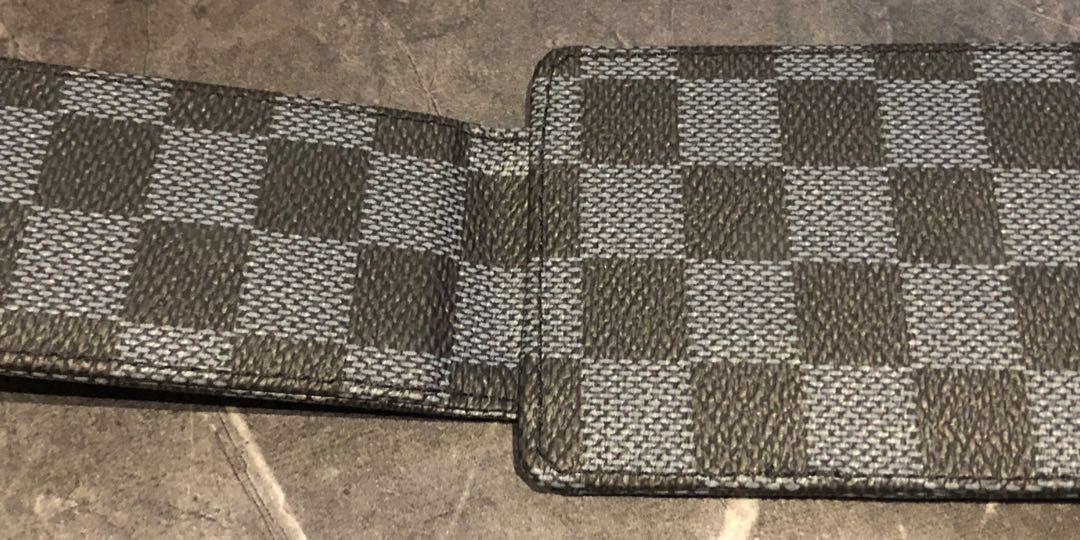 Louis Vuitton LV Money Clip Wallet Monogram, Luxury, Bags & Wallets on  Carousell