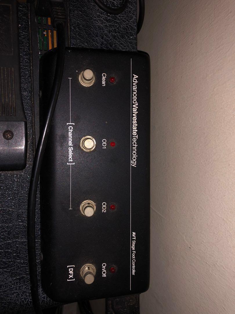 Marshall AVT 100 with footswitch, Hobbies & Toys, Music & Media, Music