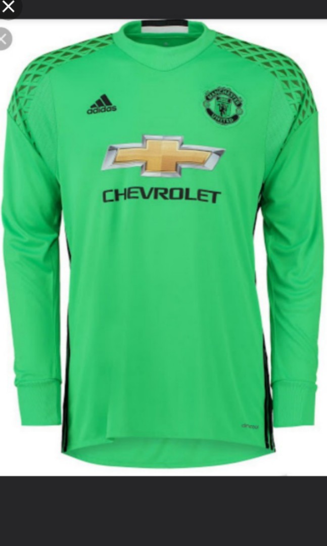 manchester united new goalkeeper kit