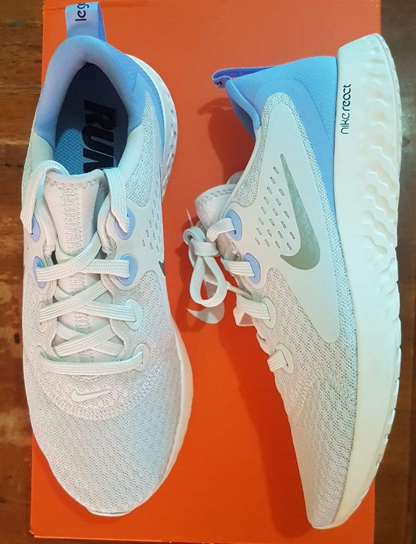 nike legend react aqua