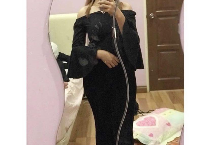 Off shoulder (Category: Sleeveless) located in Petaling Jaya. Submitted by srh26_ (Listing ID 226521555, Image 1). Description: .