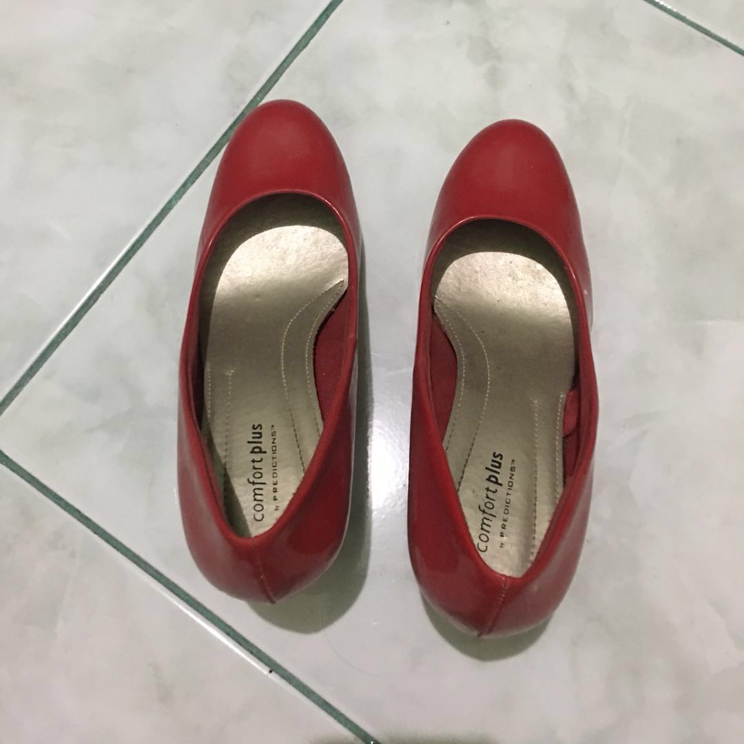 payless red shoes