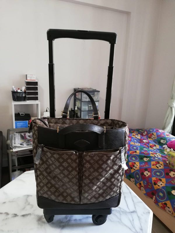 Swany luggage shop