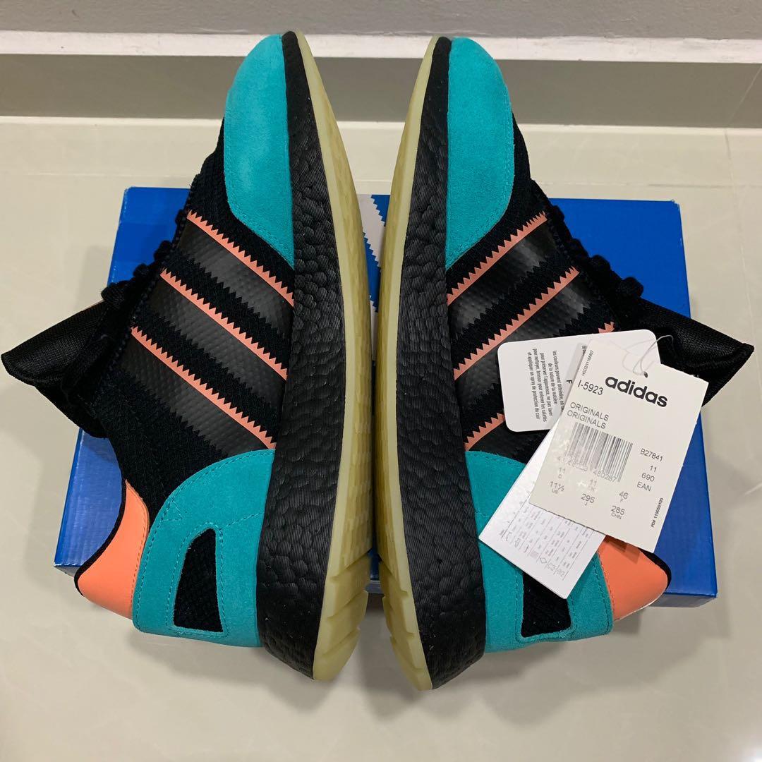 US 11.5 Adidas Iniki Runner Hawaii Thunderstorm Men s Fashion