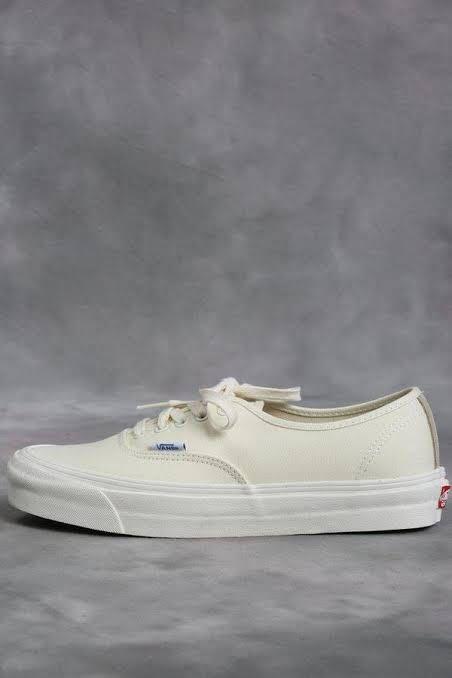 off white authentic vans