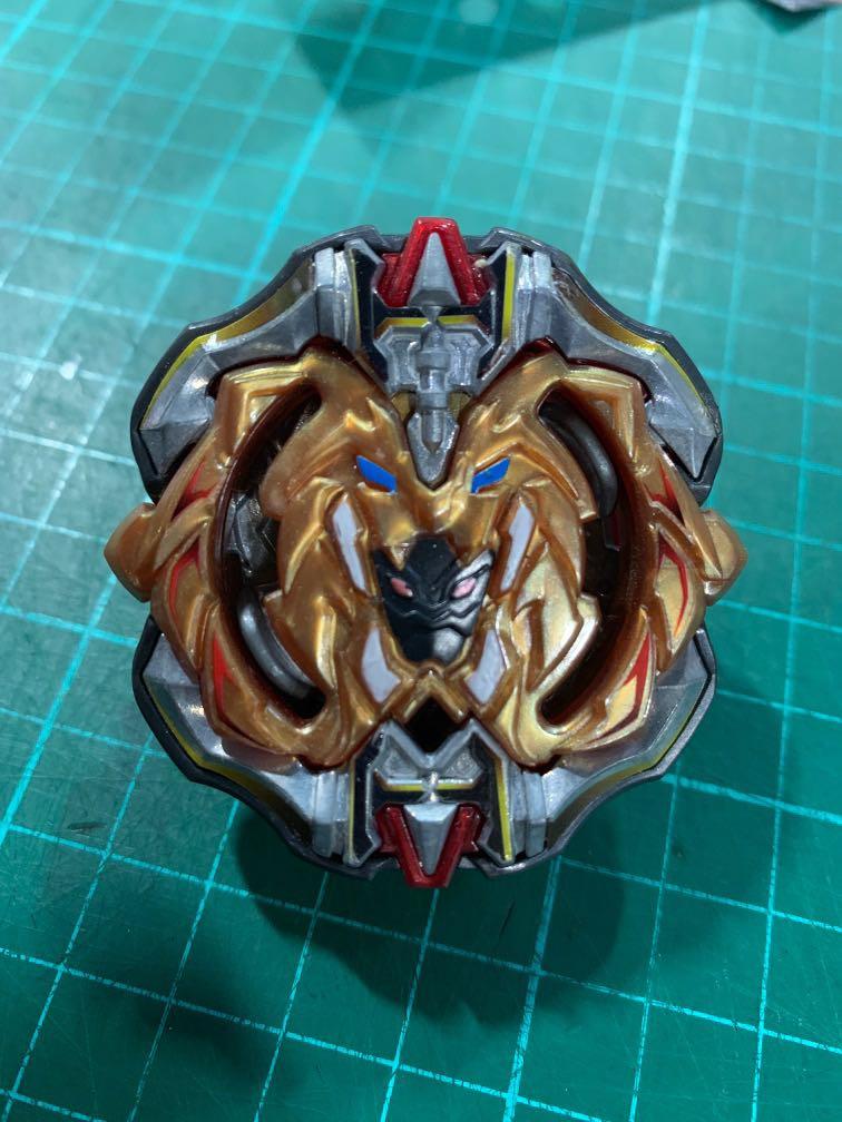 Lion beyblade on sale