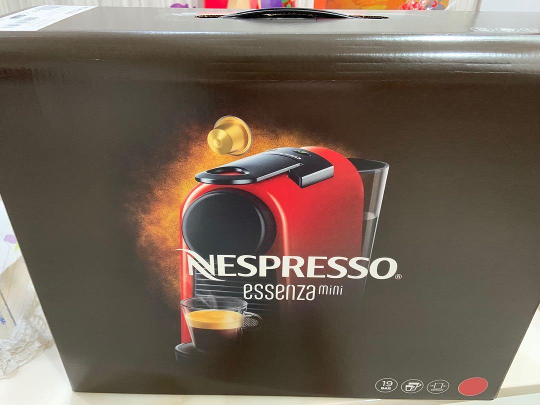 https://media.karousell.com/media/photos/products/2019/04/30/brand_new_in_box_nespresso_essenza_miniruby_red_1556628172_d0eb10db_progressive.jpg