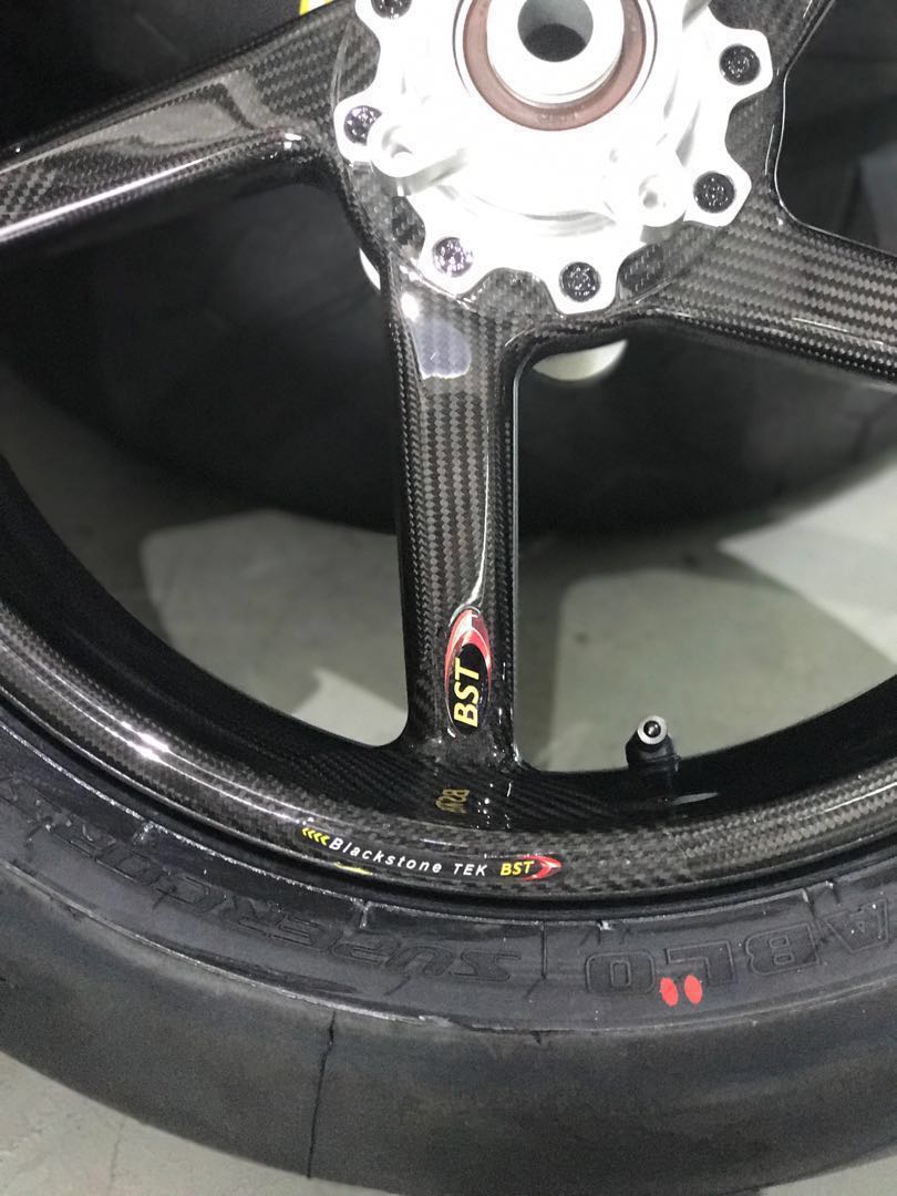 Bst Carbon Wheels For Triumph Daytona 675r Motorbikes Motorbike