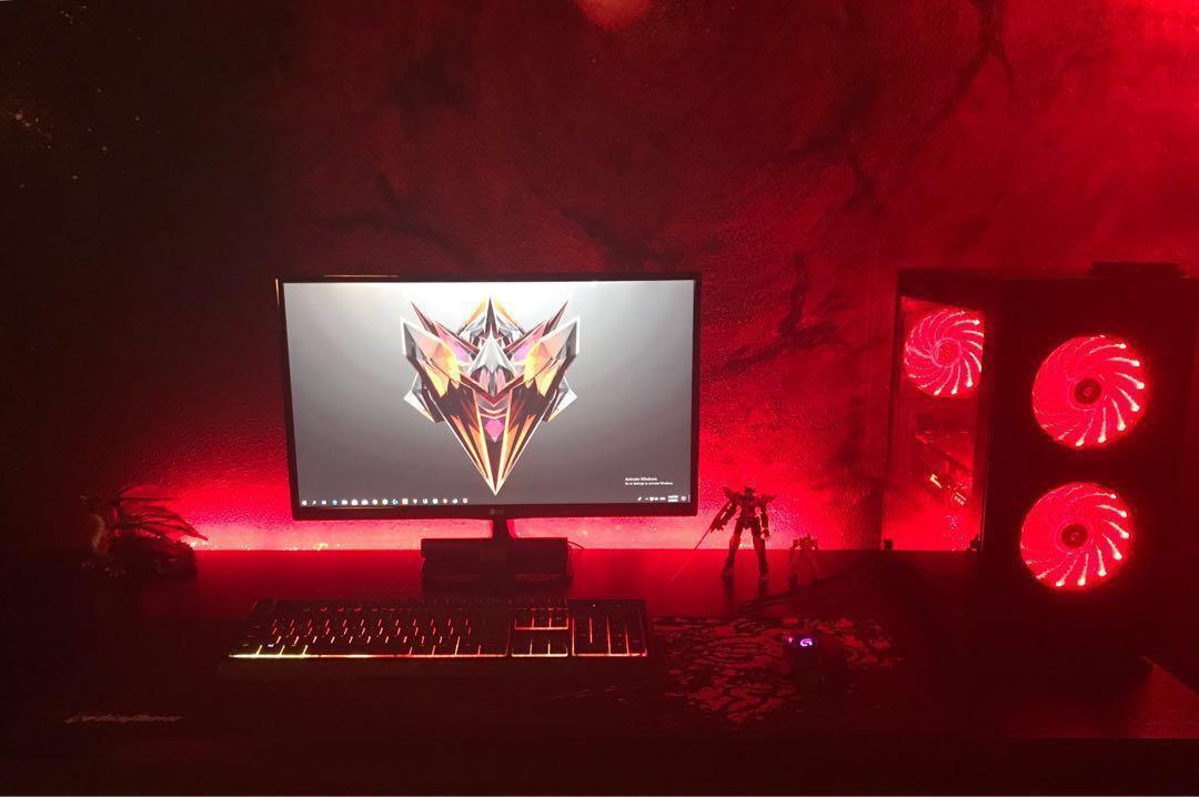 Custom Gaming Pc Gaming Monitor Bundle Best Deal Electronics Computers Desktops On Carousell