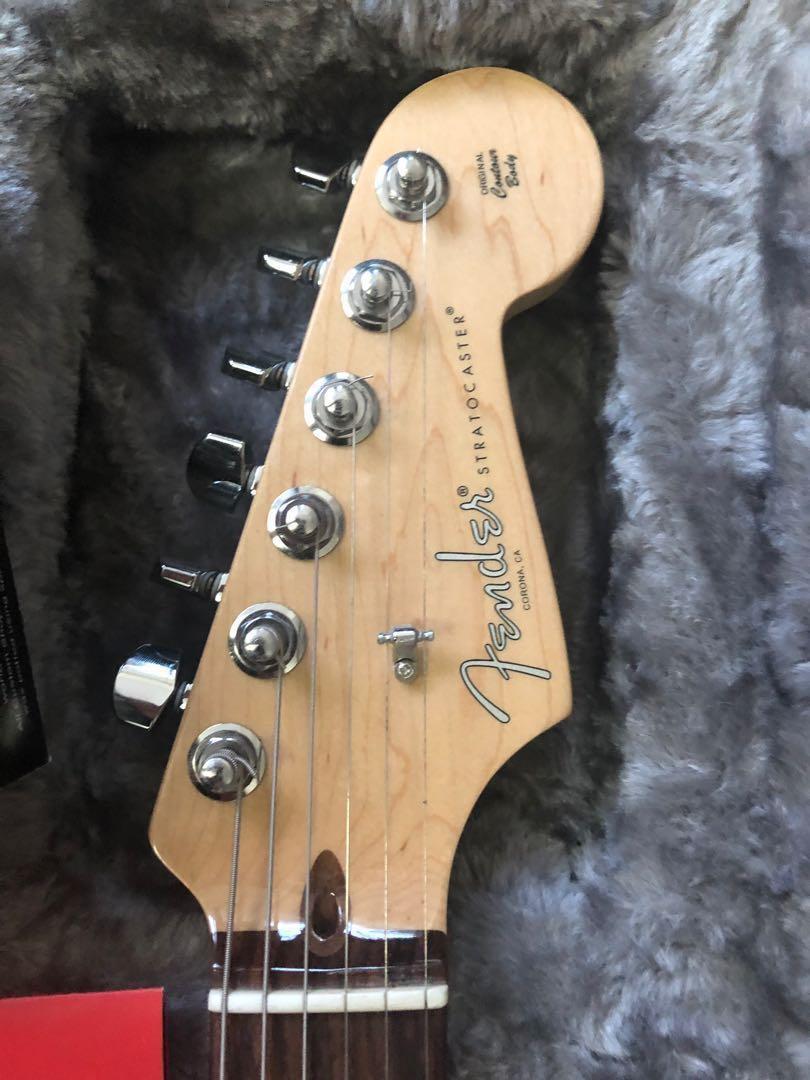Fender American Professional Stratocaster Olympic White, Hobbies ...